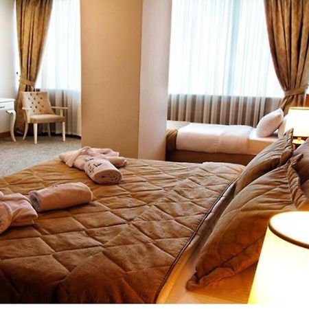 Mana Airport Hotel Arnavutkoy Ngoại thất bức ảnh